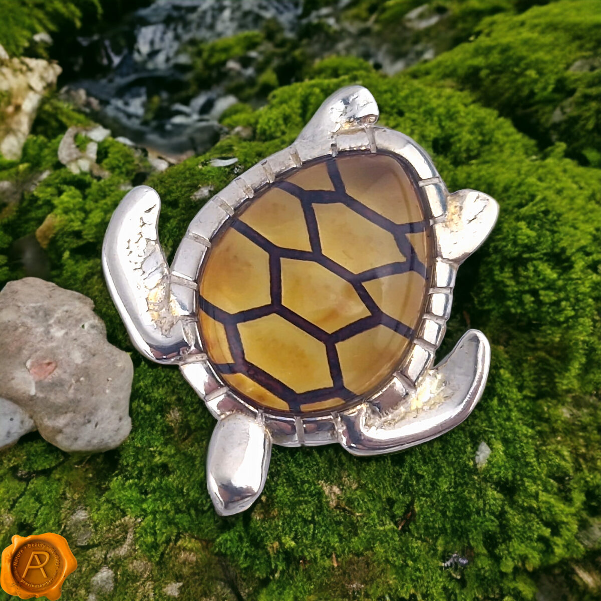 Silver newest turtle pendant with amber